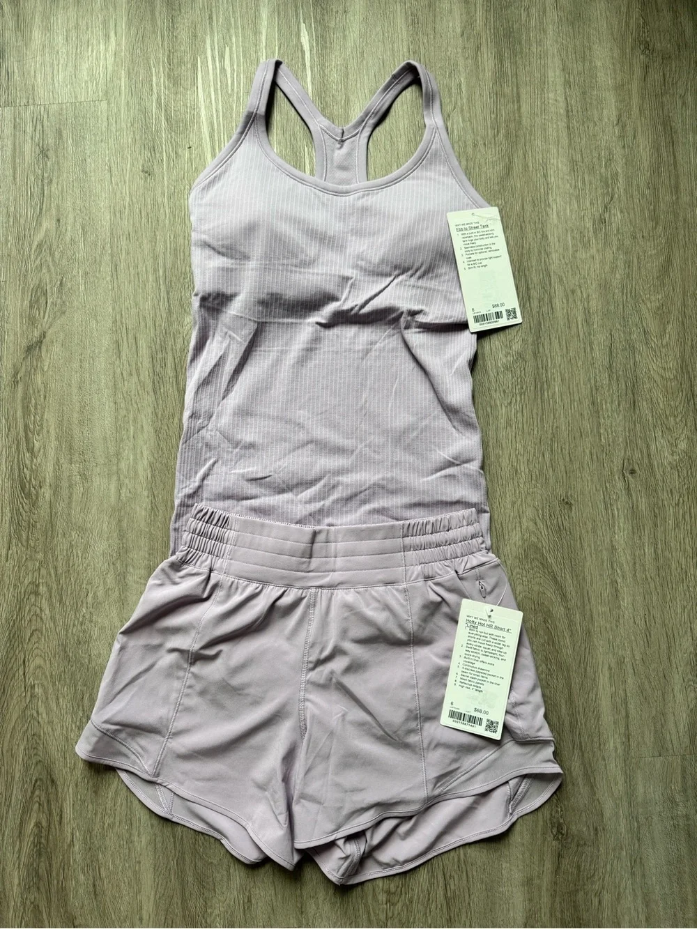 Lululemon Ebb to Street/ Hotty Hots 4” Size 6 Bundle
